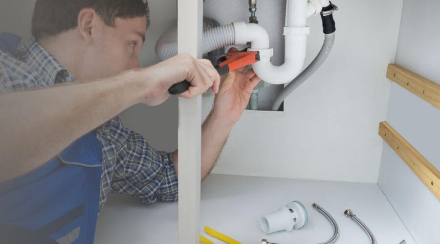 Local water heater installation in Hubertus, WI
